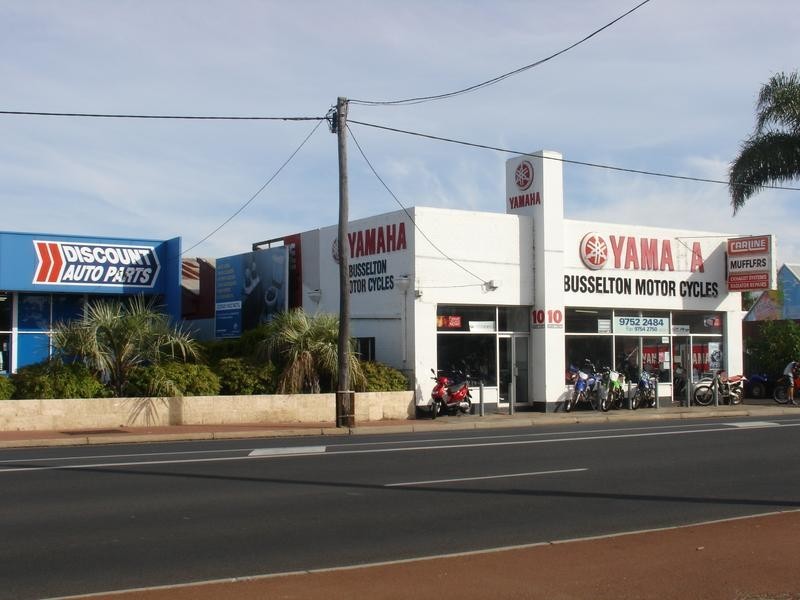 10 Albert Street, Busselton WA 6280