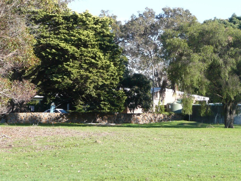 Yelverton WA 6280