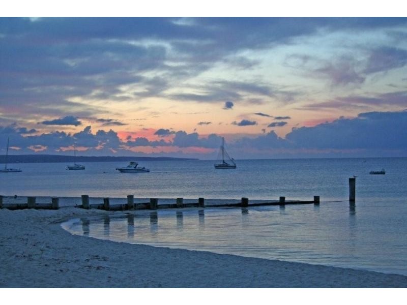 8 Locke Street, Abbey WA 6280