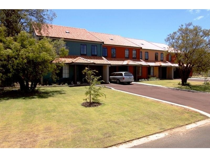 3 Swan Street, Busselton WA 6280