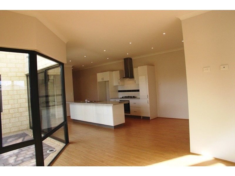 6A Milkman Avenue, Busselton WA 6280