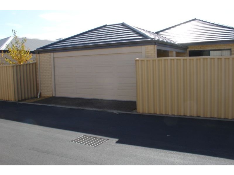 18 Matisse Way, Busselton WA 6280