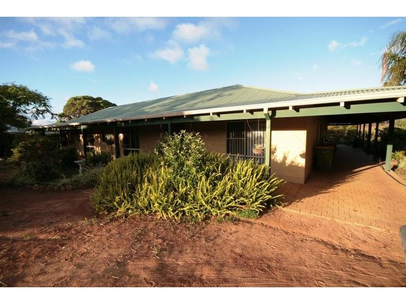 17 Duggan Drive, Cowaramup WA 6284