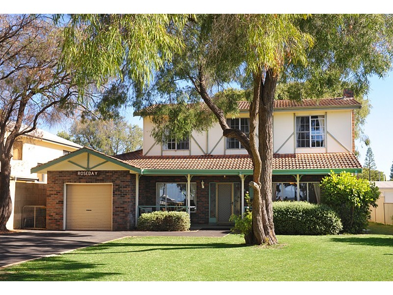 604 Geographe Bay Road, Broadwater WA 6280