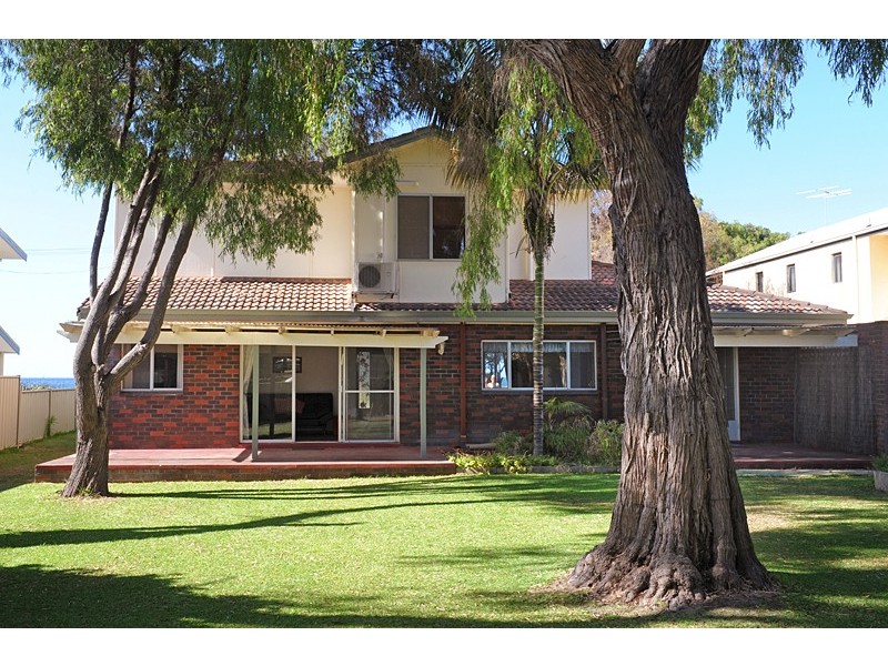604 Geographe Bay Road, Broadwater WA 6280