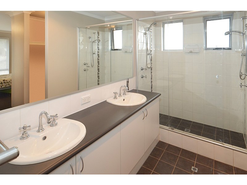 69 Hawker Approach, Yalyalup WA 6280