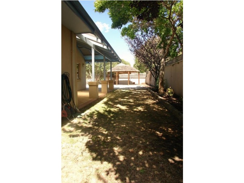 20 Powell Court, West Busselton WA 6280