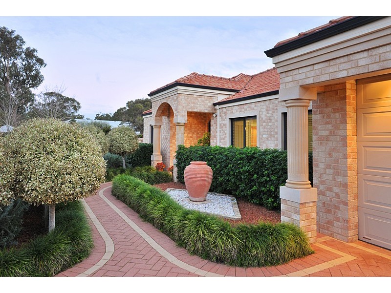 1 Joondalup Court, West Busselton WA 6280