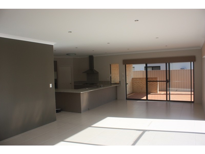 20 Mainsail Street, Geographe WA 6280