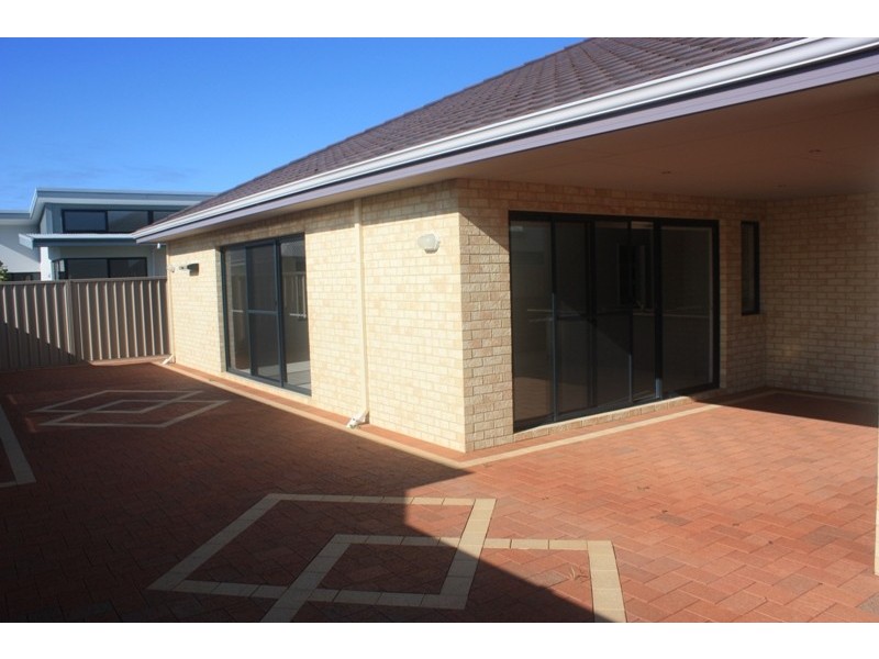 20 Mainsail Street, Geographe WA 6280