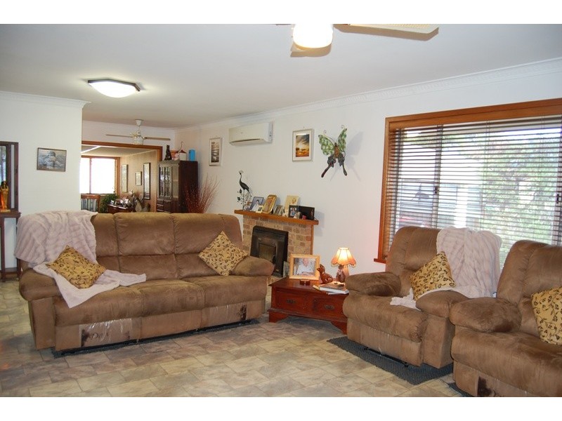 16 Jean Street, Broadwater WA 6280