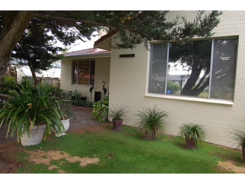 16 Jean Street, Broadwater WA 6280