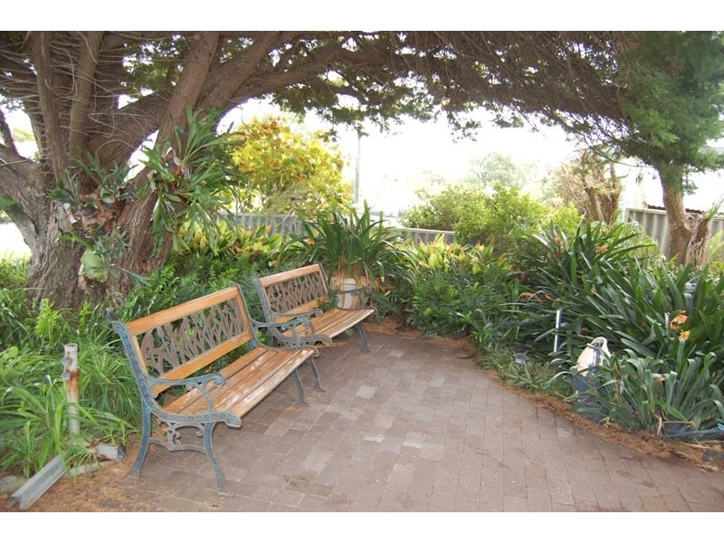 16 Jean Street, Broadwater WA 6280