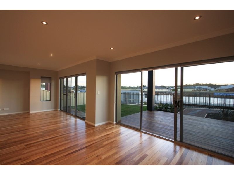 15 Long Island Quays, Dunsborough WA 6281