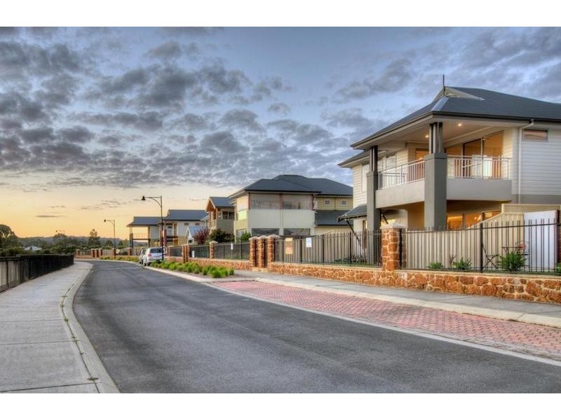 17 Long Island Quays, Dunsborough WA 6281