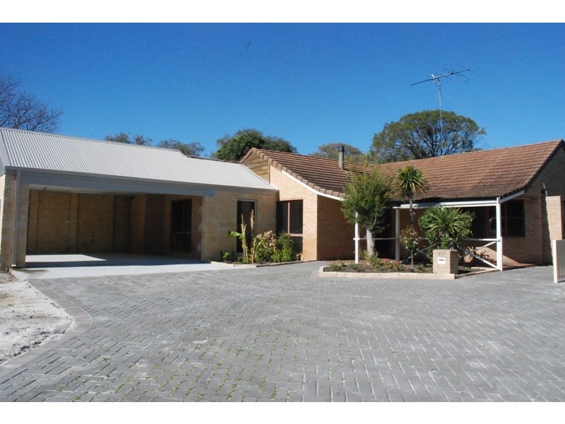 27 Jolliffe Street, West Busselton WA 6280