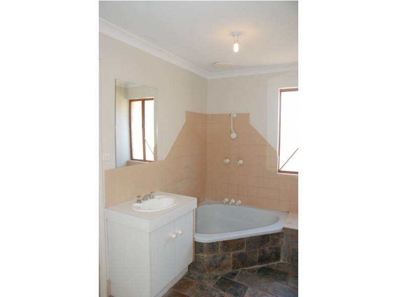 27 Jolliffe Street, West Busselton WA 6280