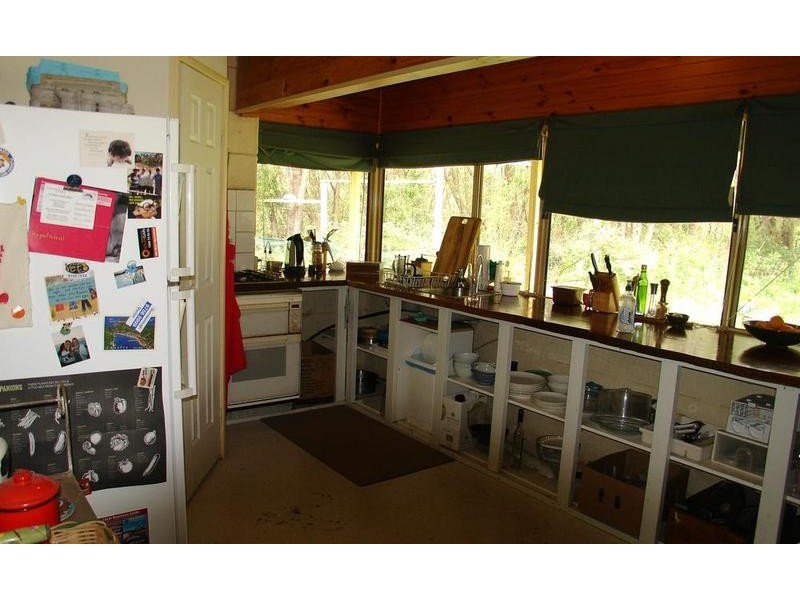 537 Caves Road, Marybrook WA 6280