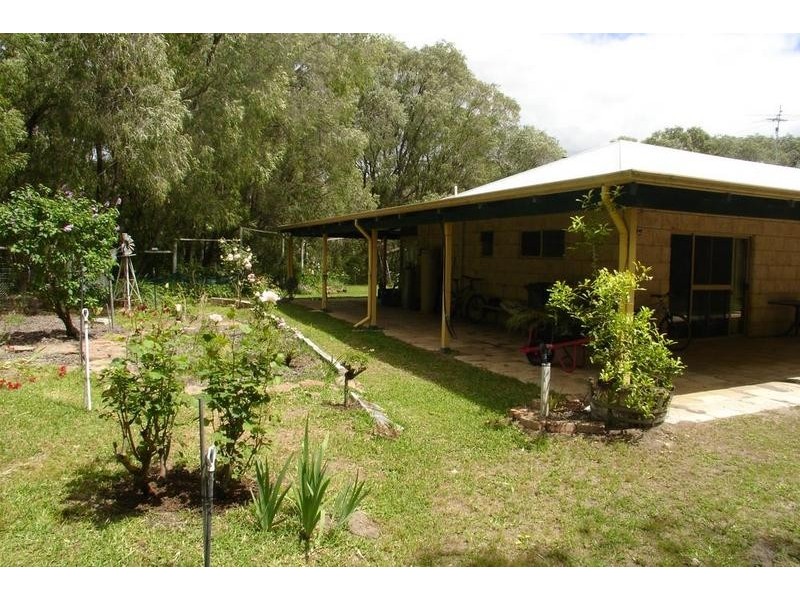 537 Caves Road, Marybrook WA 6280