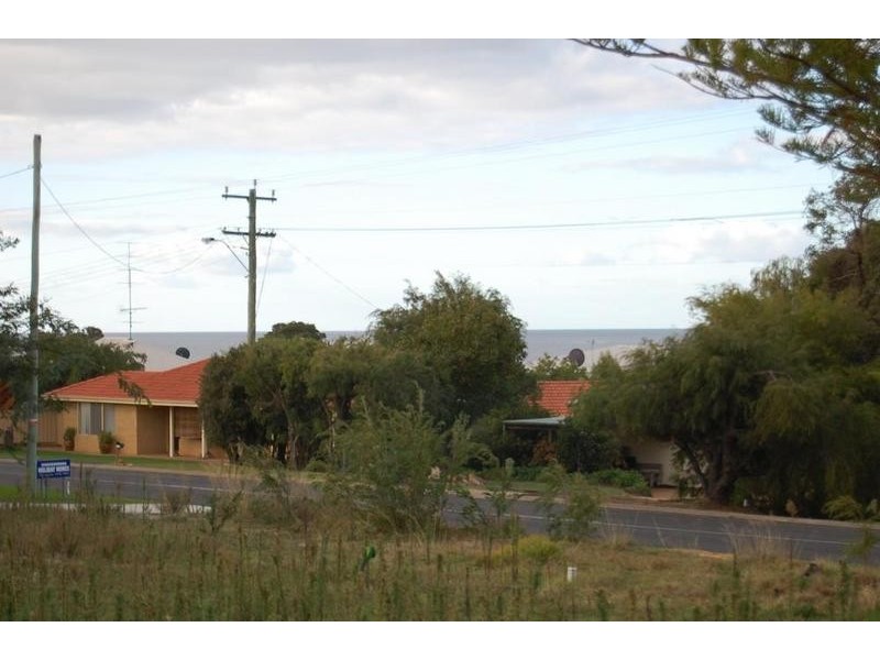 22 Gifford Road, Dunsborough WA 6281