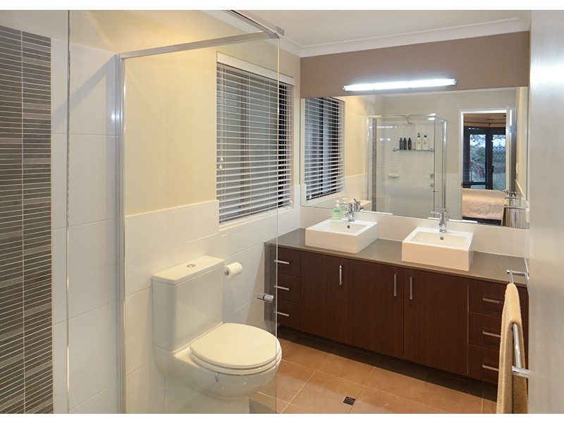 76 Quedjinup Drive, Quedjinup WA 6281