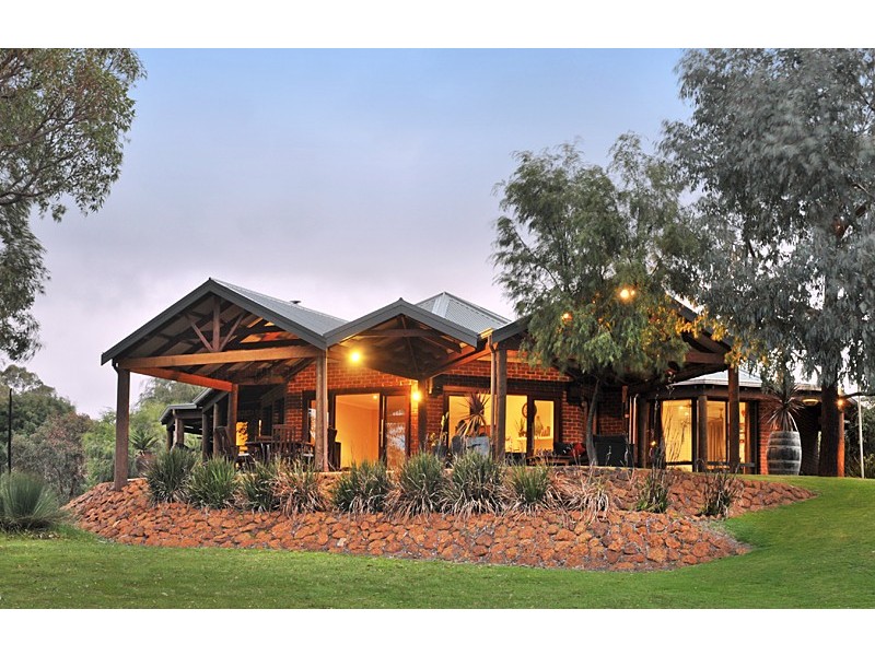 76 Quedjinup Drive, Quedjinup WA 6281