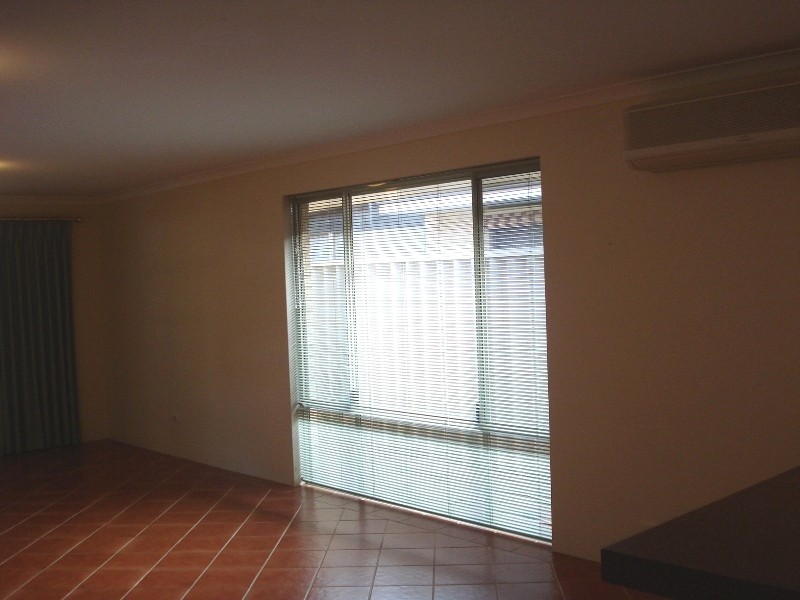 27 Silvergull Court, Geographe WA 6280