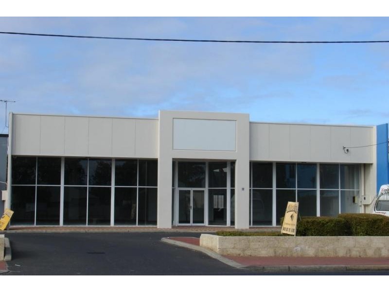 12 Albert Street, Busselton WA 6280