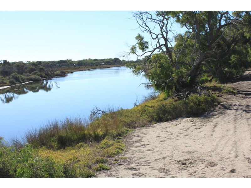 38 Webster Road, Wonnerup WA 6280