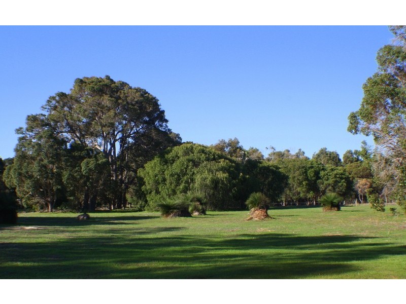 12 Yates Road, Margaret River WA 6285