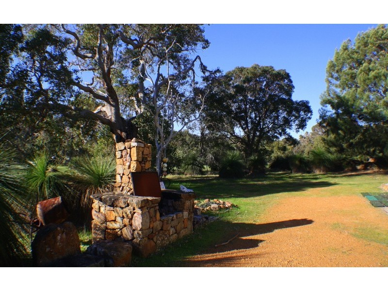 12 Yates Road, Margaret River WA 6285