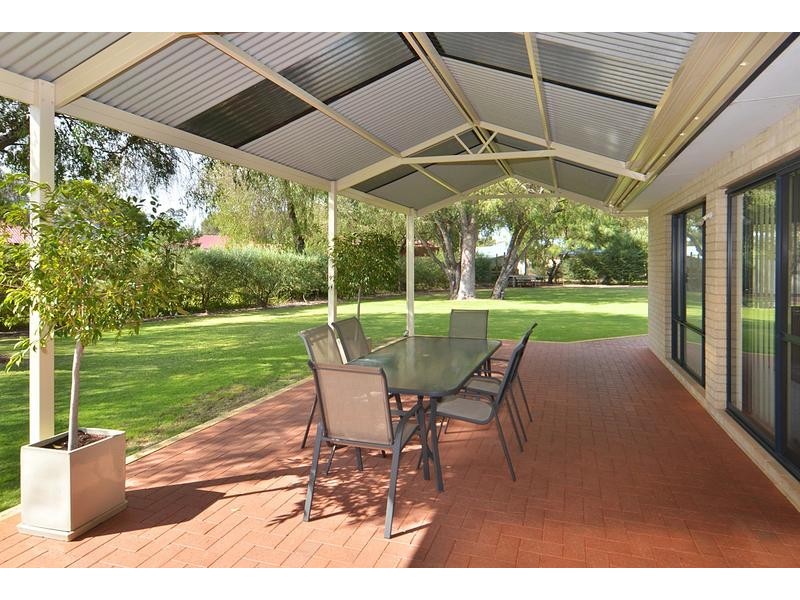 13 Friesian Grove, Busselton WA 6280