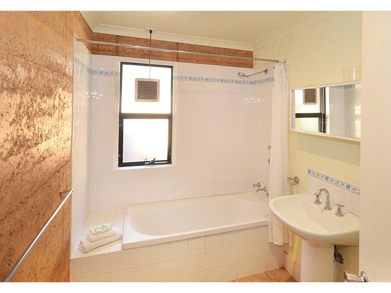 16/95 Gifford Road, Dunsborough WA 6281