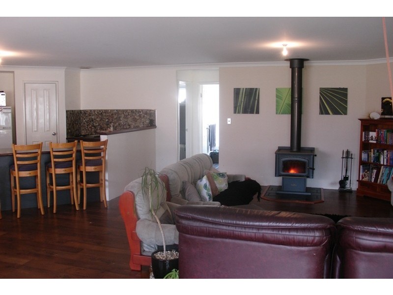 86 Lancaster Drive, West Busselton WA 6280