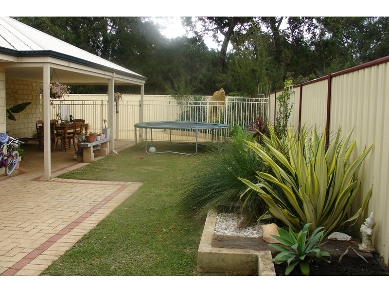 86 Lancaster Drive, West Busselton WA 6280