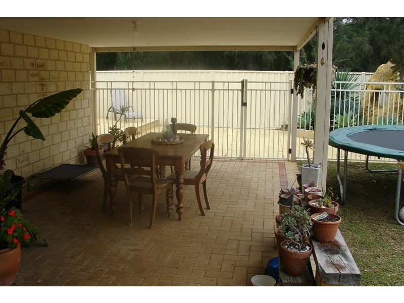 86 Lancaster Drive, West Busselton WA 6280