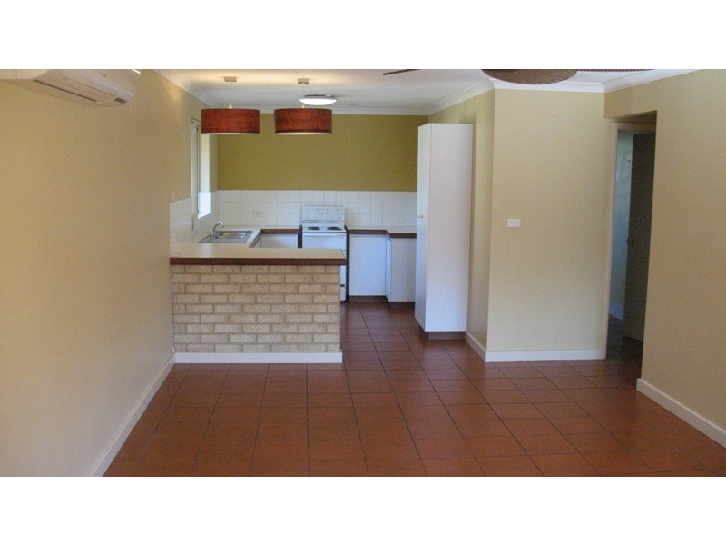 5/7 Orchid Court, Geographe WA 6280