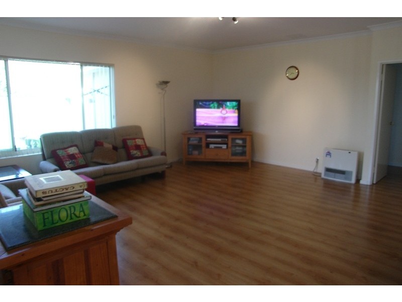 17 Beachgrove Place, Busselton WA 6280