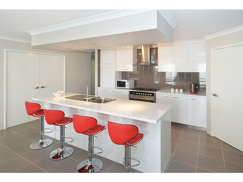 43 Hawker Approach, Busselton WA 6280