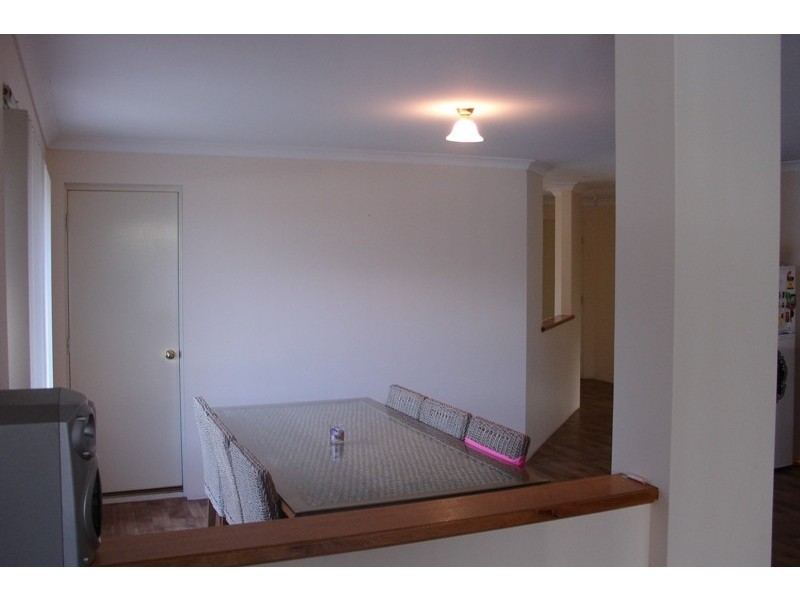 8 Weebill Rise, Geographe WA 6280