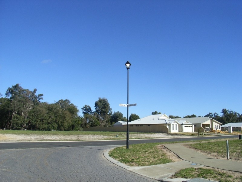5 Marseilles Drive via Provence, Busselton WA 6280