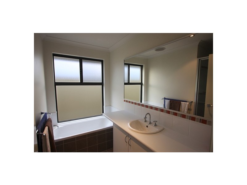 591 St Michaels Parkway, Dunsborough WA 6281