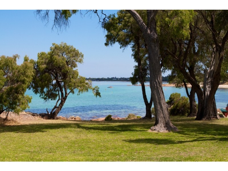 4/1 Newberry Road, Dunsborough WA 6281