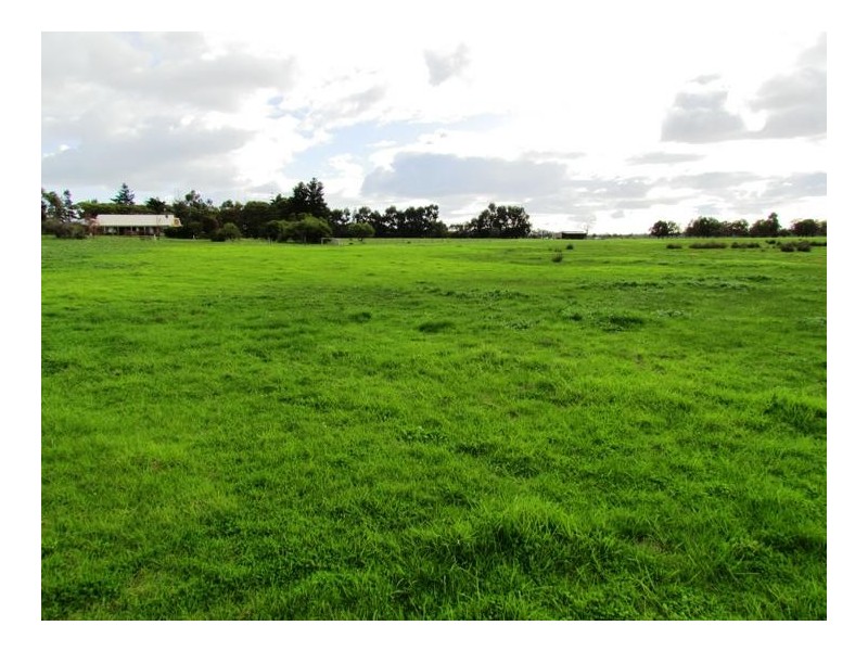 142 Brookdale Road, Boyanup WA 6237