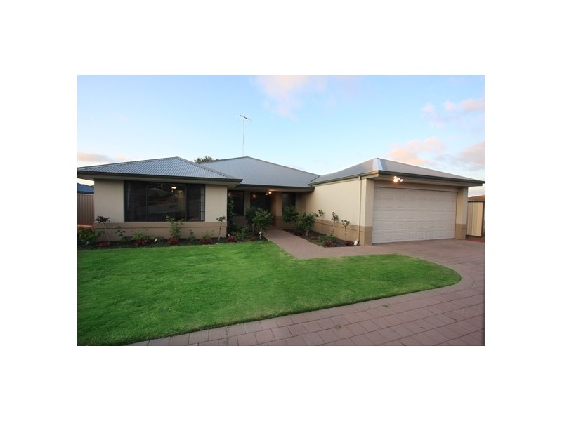 15 Murdoch Way, Abbey WA 6280