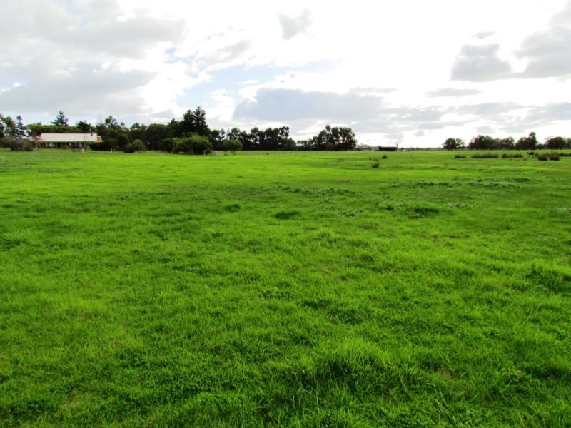 142 Brookdale Road, Boyanup WA 6237