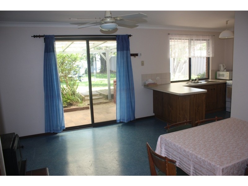 16 Bignell Drive, West Busselton WA 6280