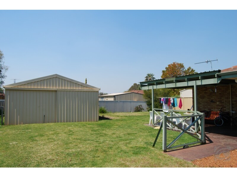 13 Johnston Avenue, Busselton WA 6280