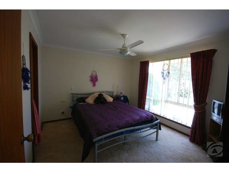 13 Johnston Avenue, Busselton WA 6280