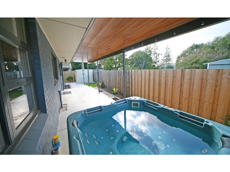 9 Falkingham Road, Busselton WA 6280